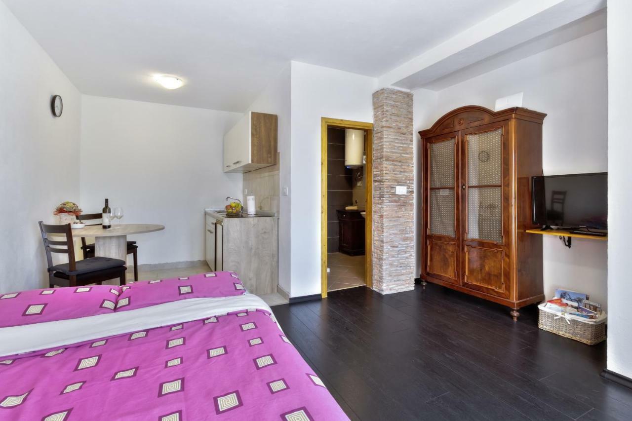 Apartmani Anna Umag Exterior foto